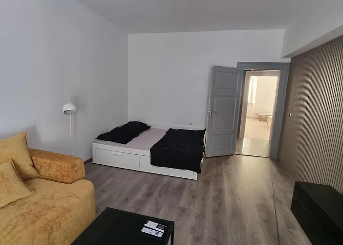 Cozy At Heart Of Split