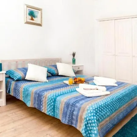 Apartment Cozy At Heart Of Split